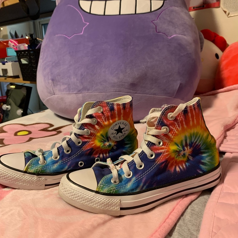 Tie Dye High Top Converse size 6 worn once